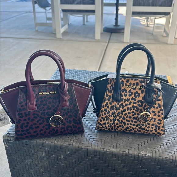 BRAND NEW MICHAEL KORS SATCHEL! - Picture 12 of 16